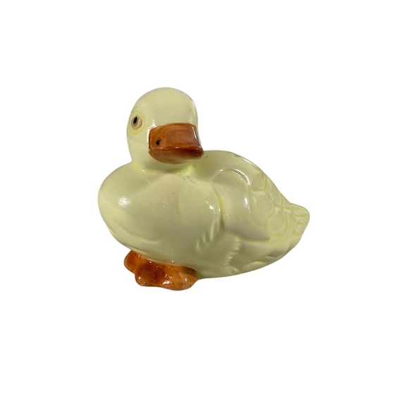 Vintage Ceramic Duck Figurine Pale Yellow with Orange Beak and Feet 4” x 2” x 3 - Picture 2 of 12